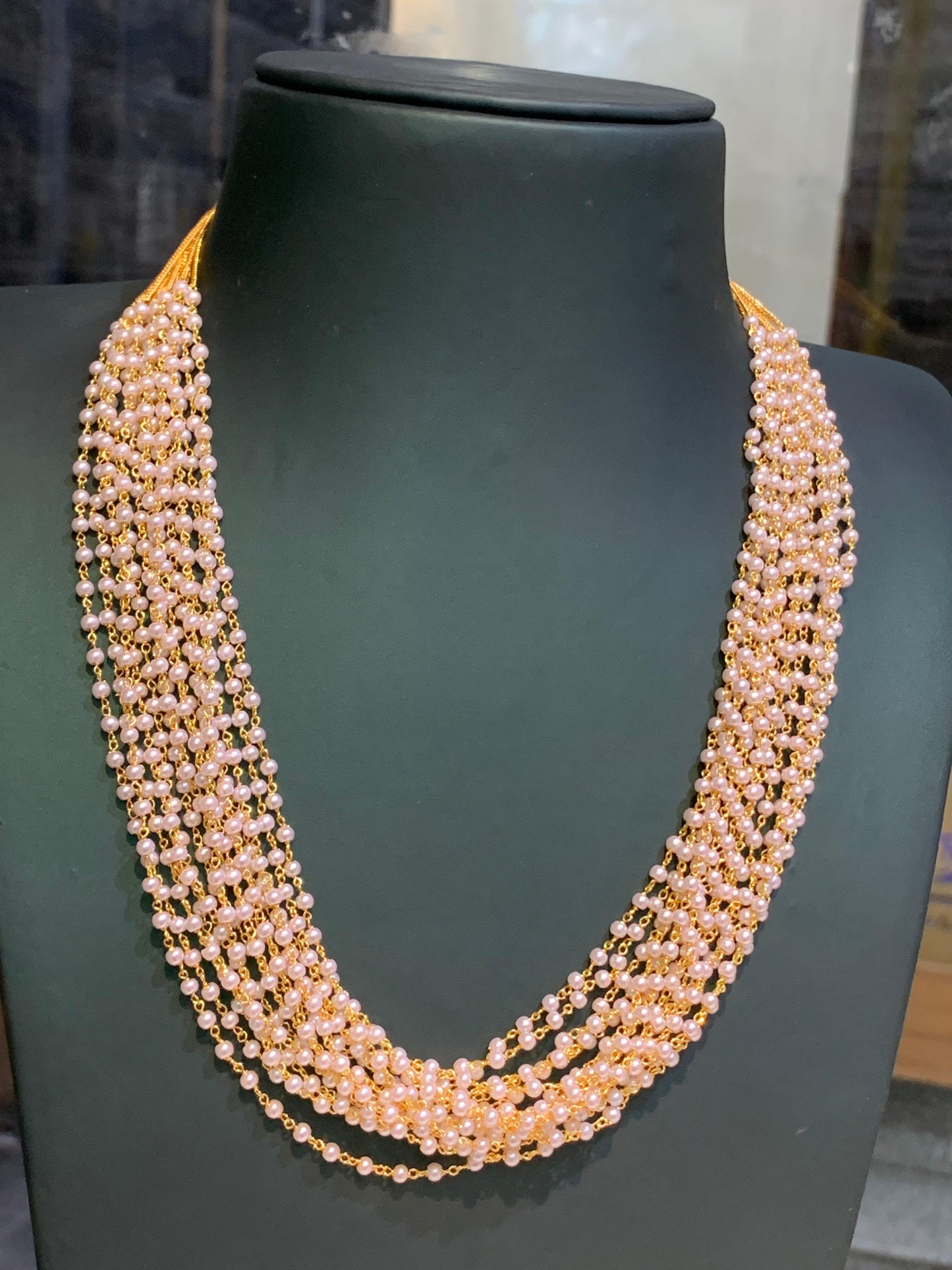 Pearl chain-7