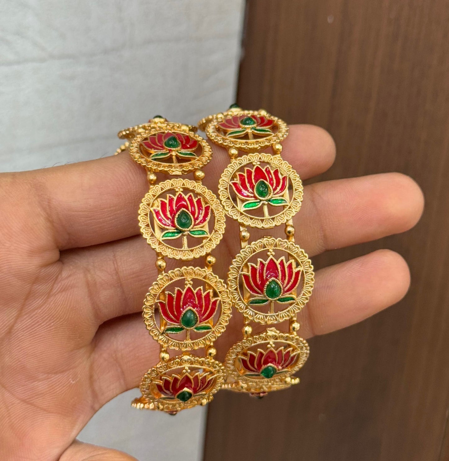 Anvi bangles
