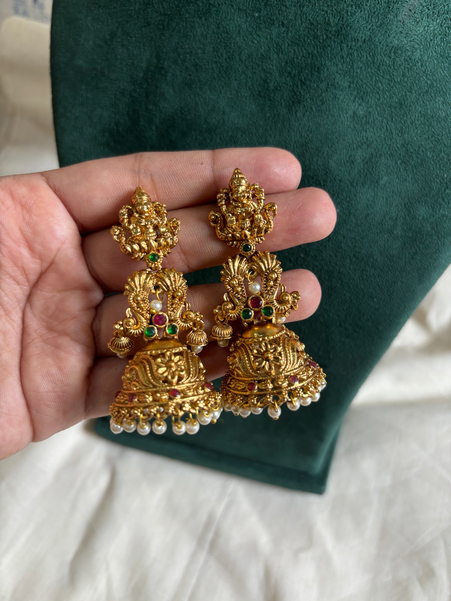 Bridal jhumkas-32