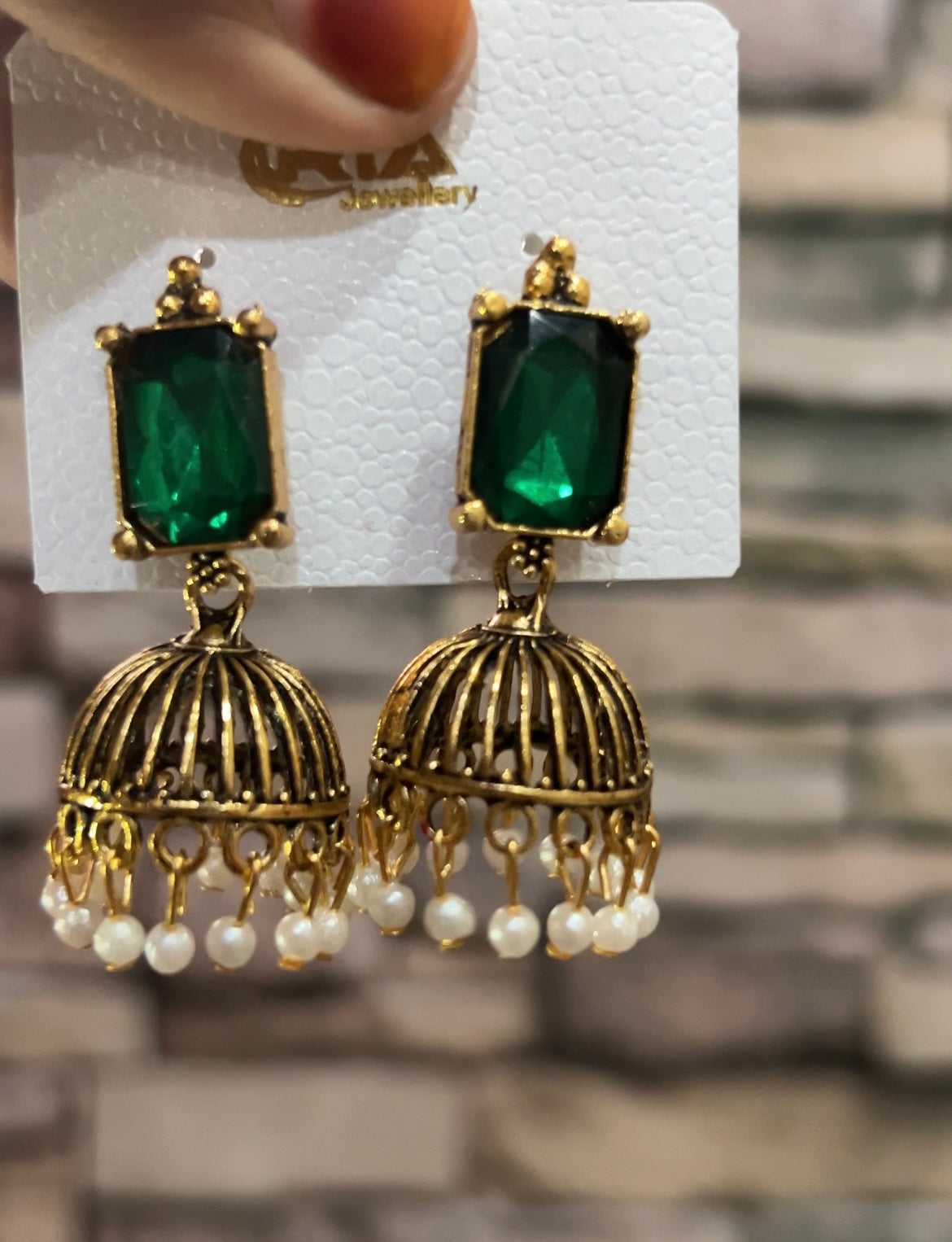 Stoned jhumka