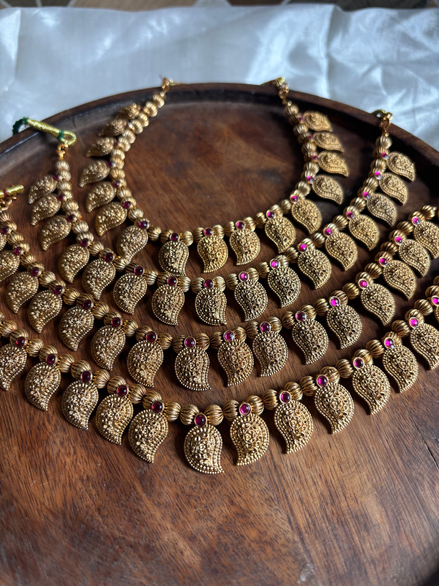 Pink stone antique mango