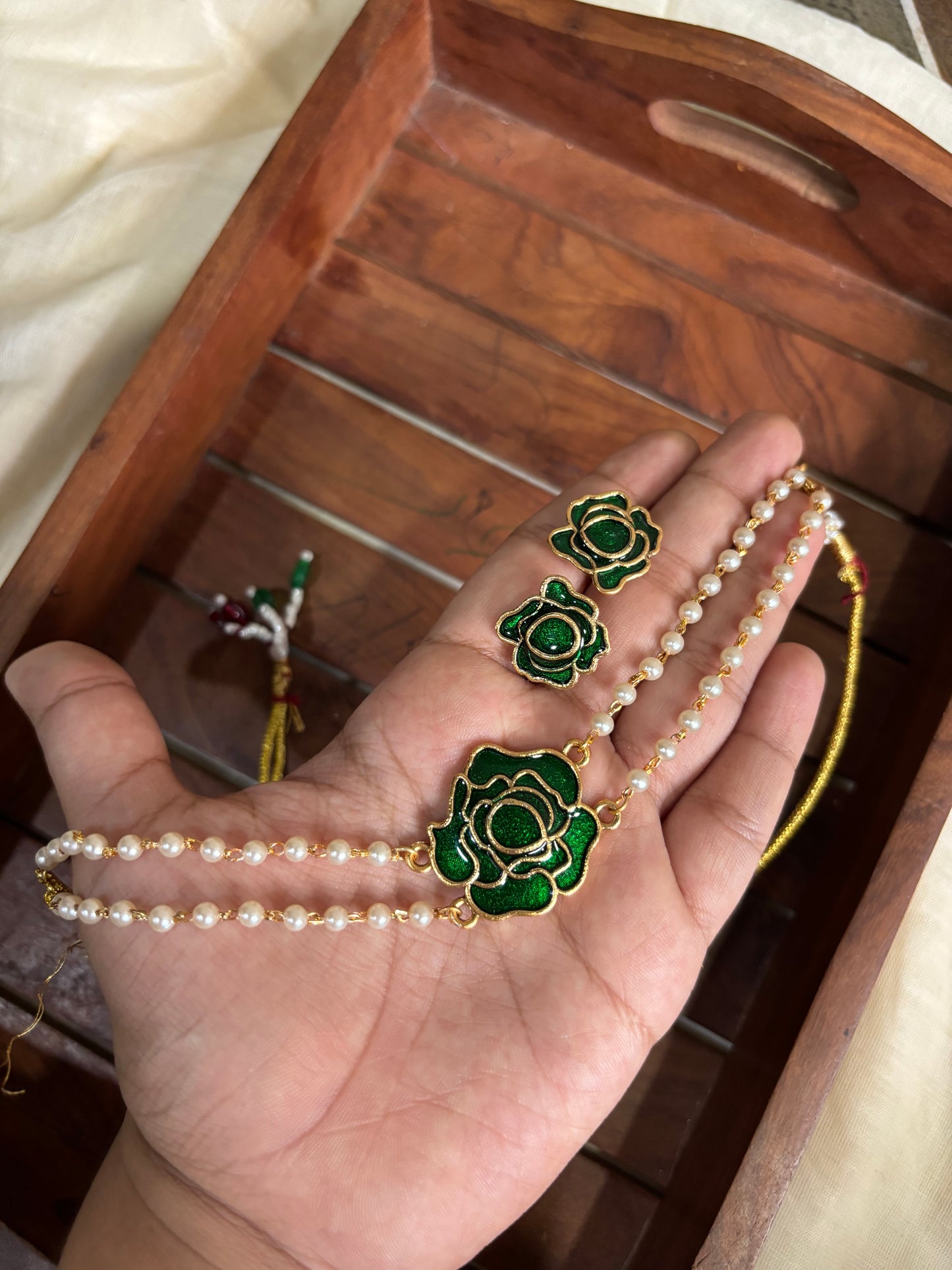 Choker-35