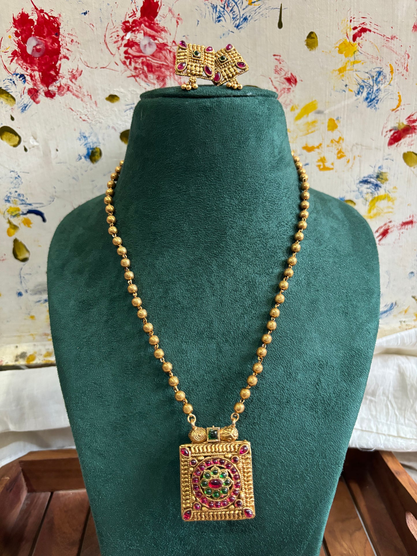 Square pendent set-2