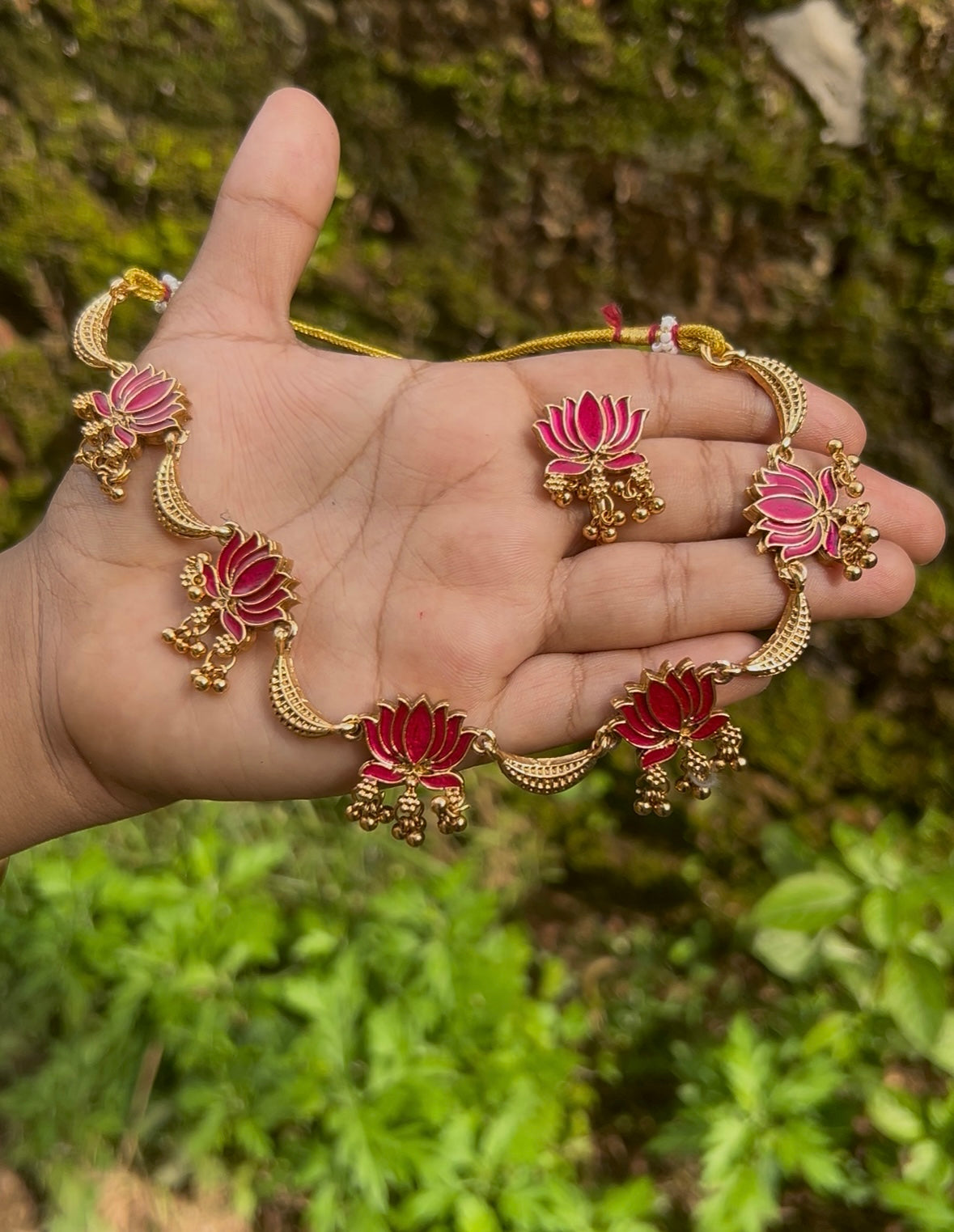 Lotus gungroo