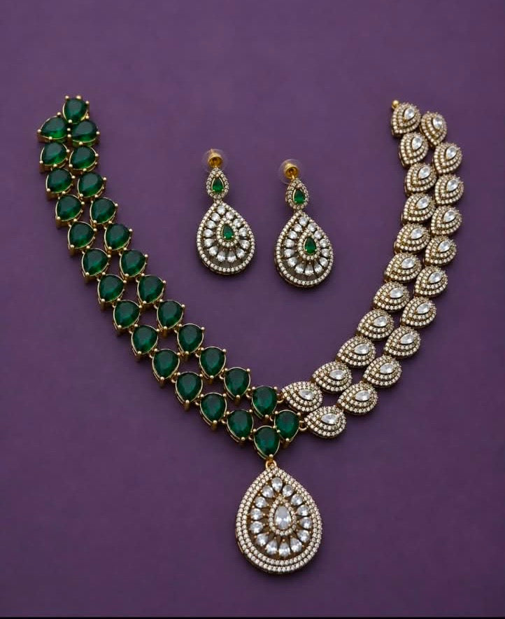 Emerald sparkle