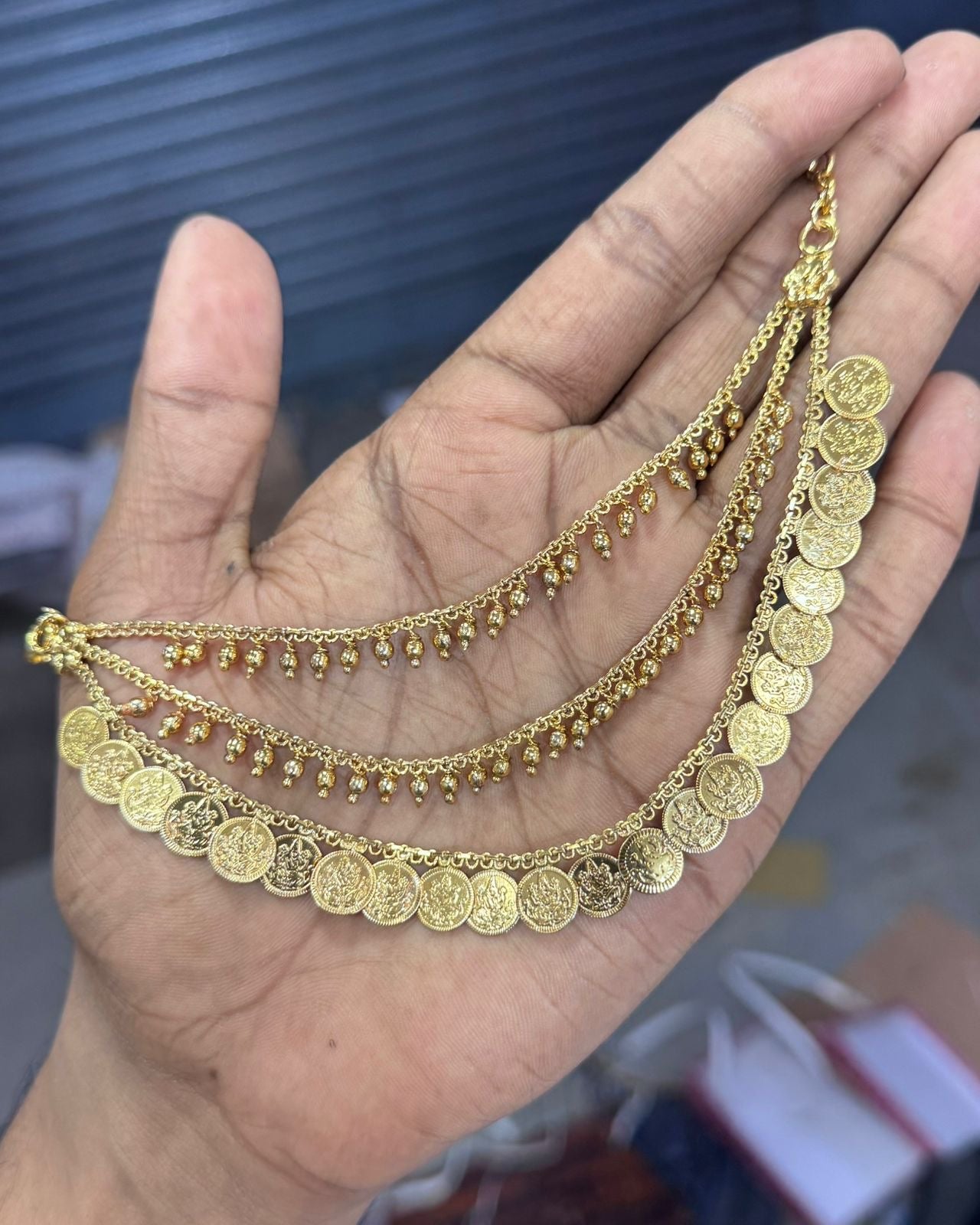 Coin drops earchains