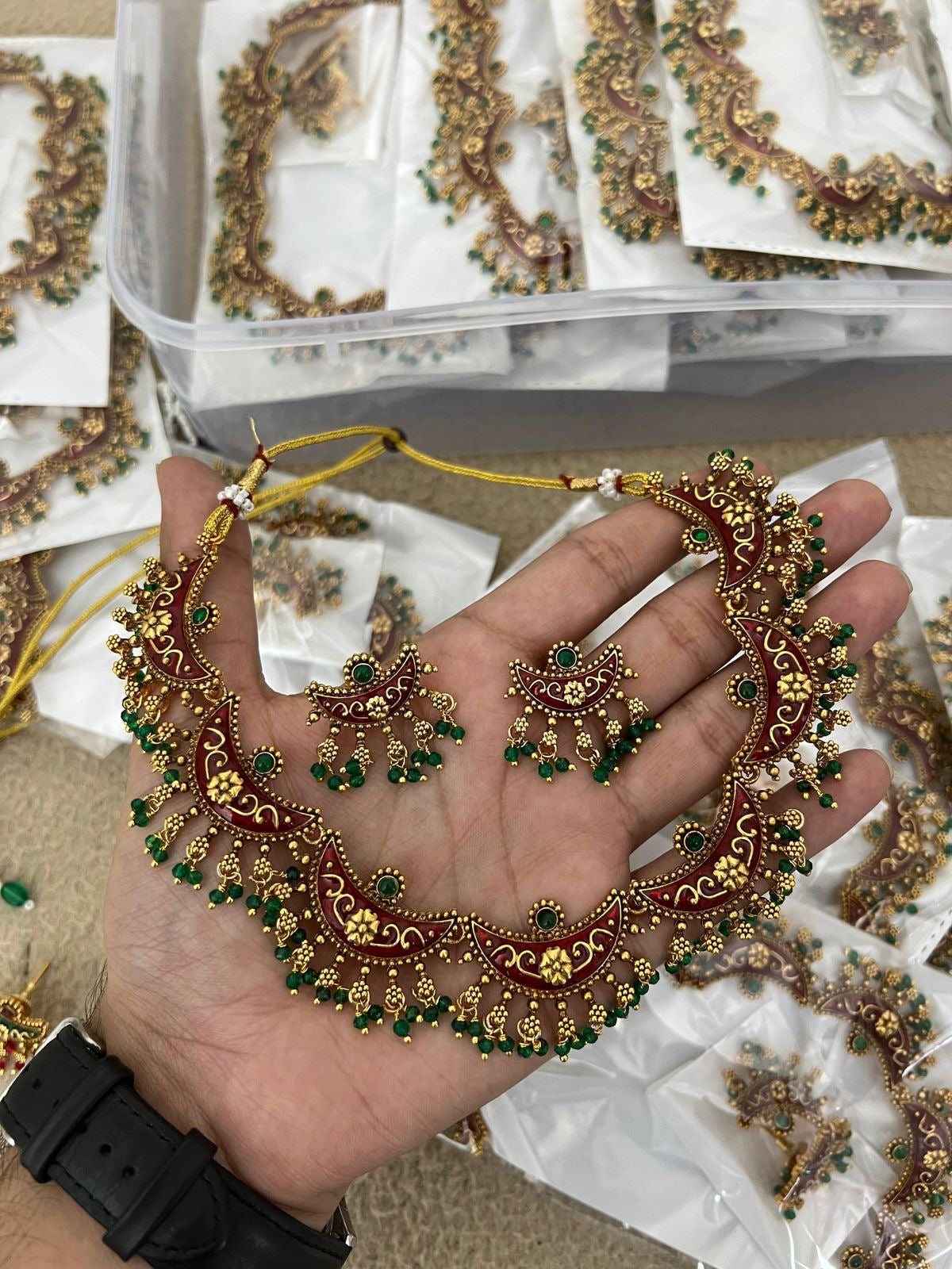 Meenakari Chandhbali