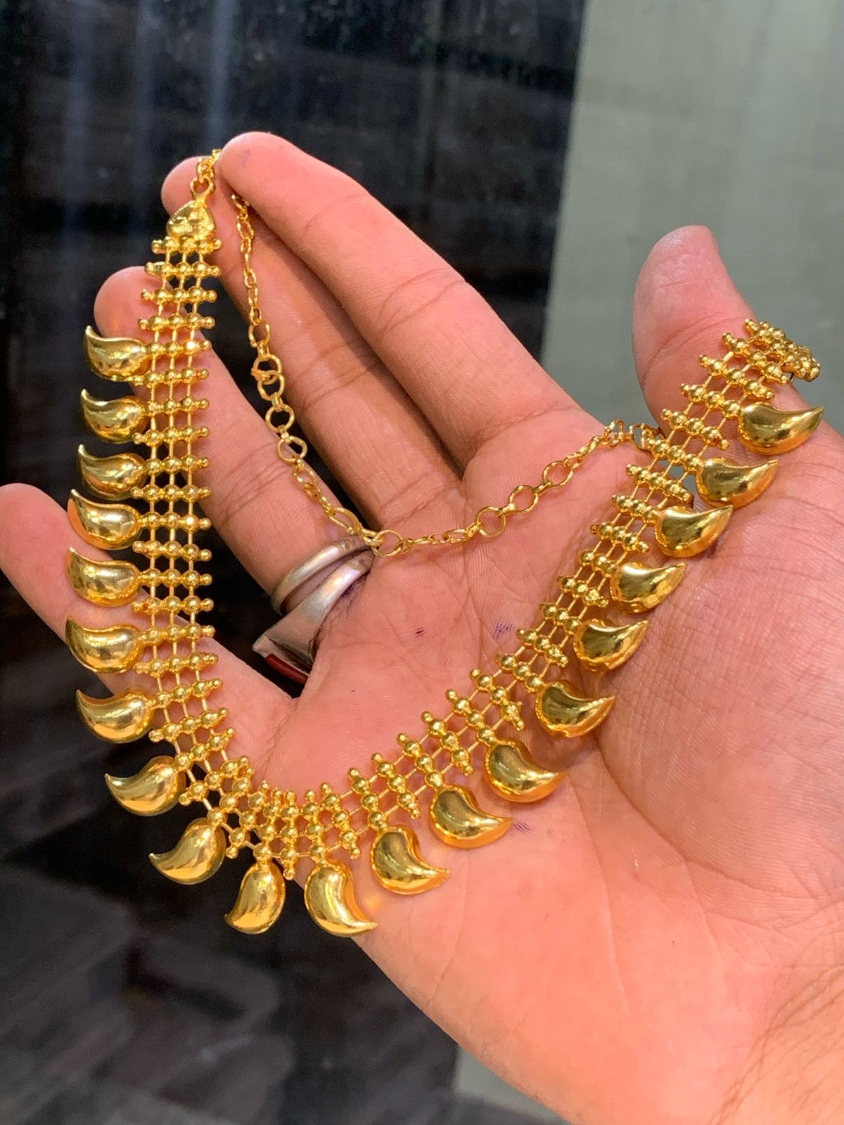 Mango necklace