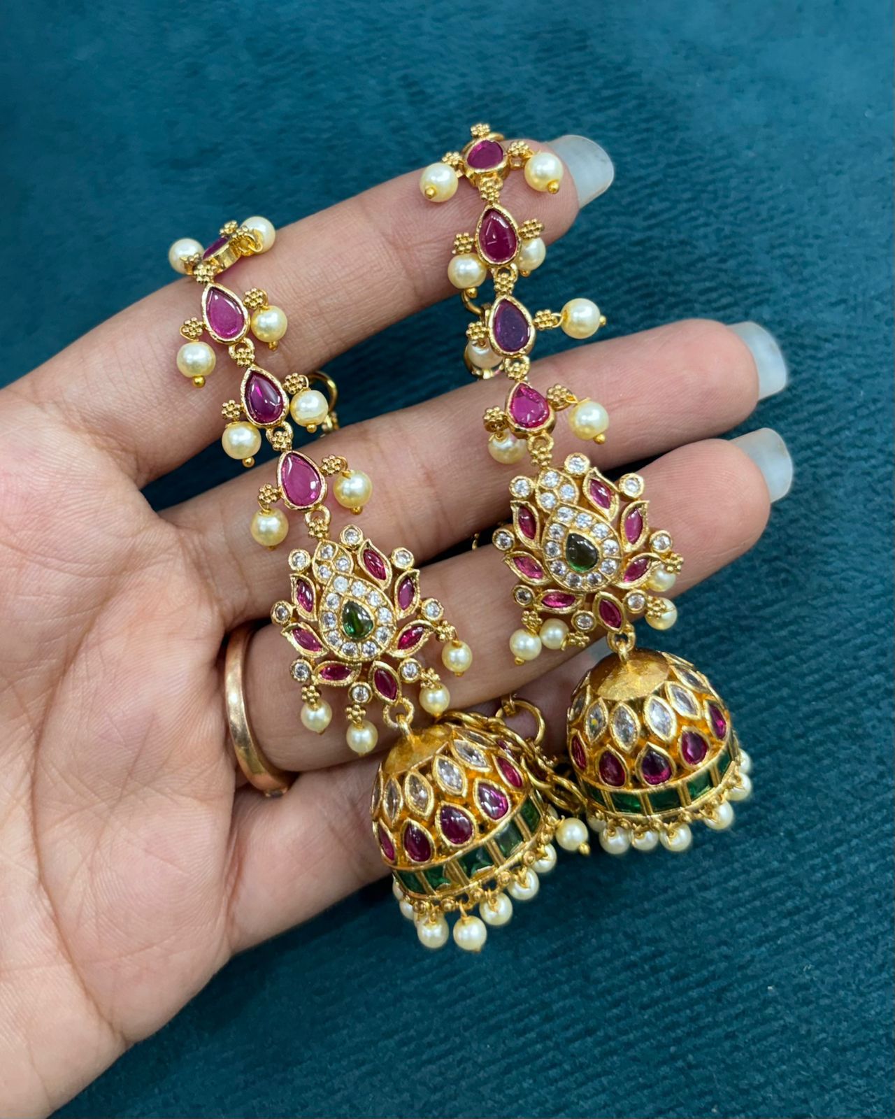 Jhumka with maatal
