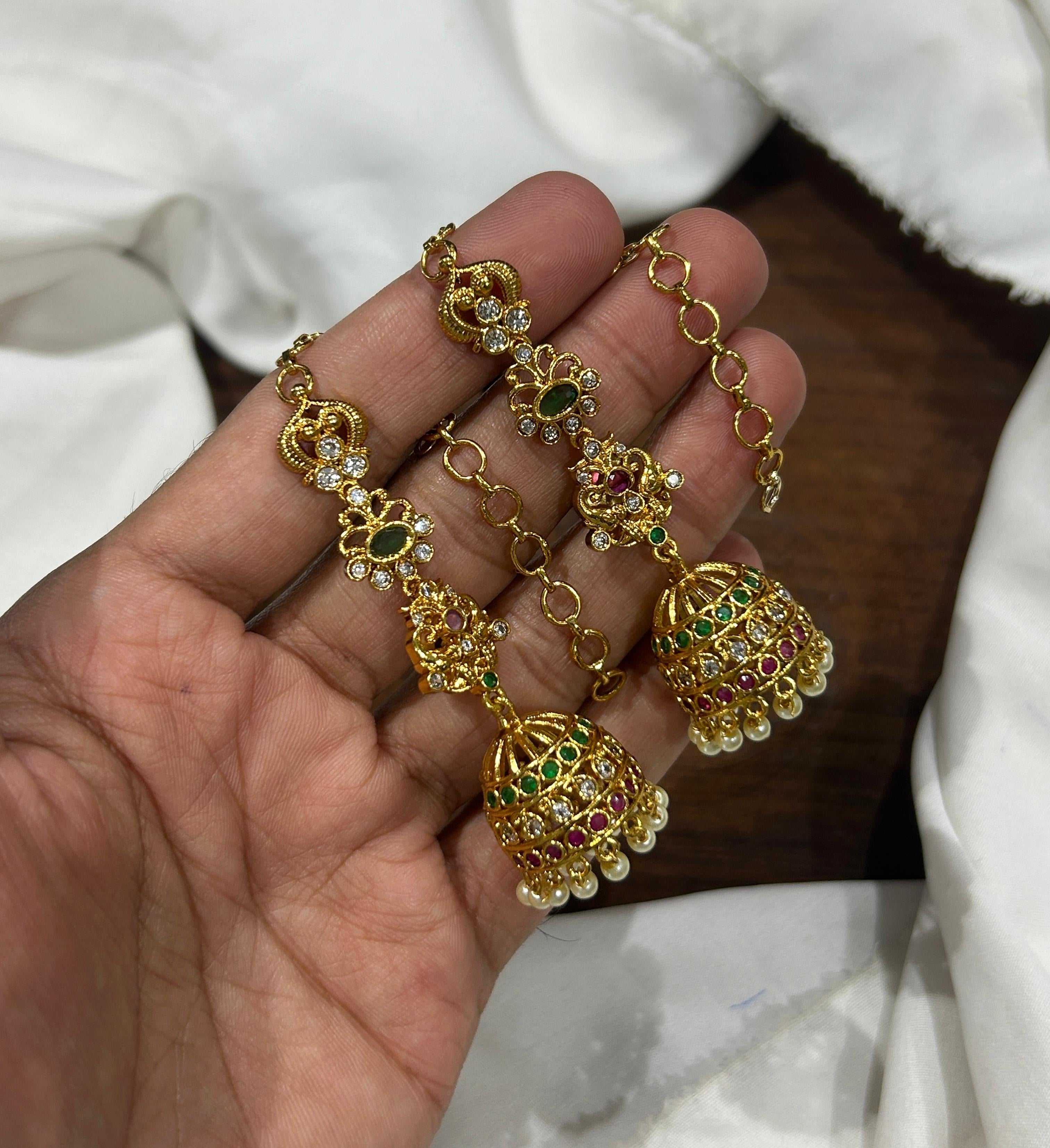 Maatal jhumka