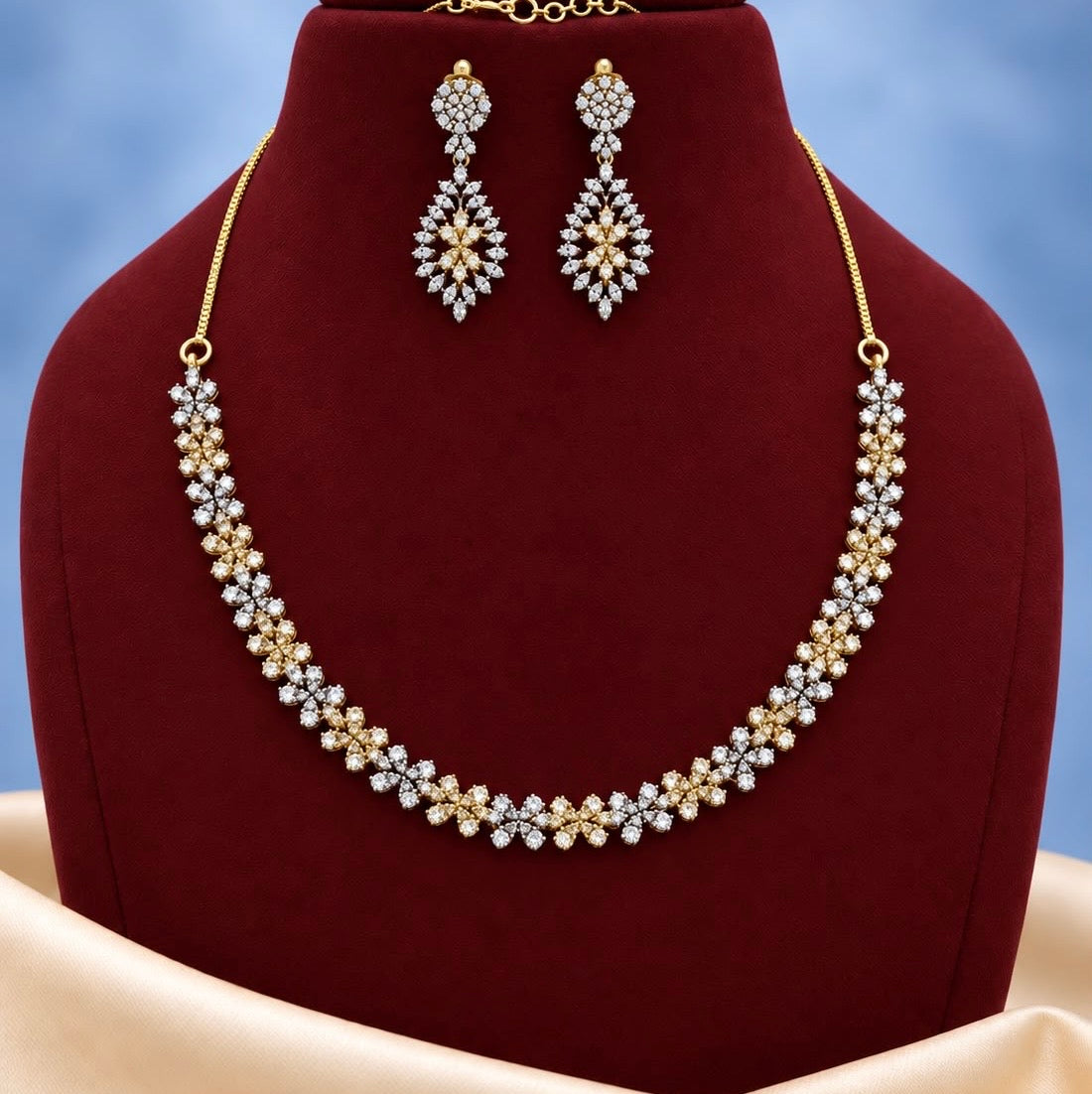 Dual tone necklace