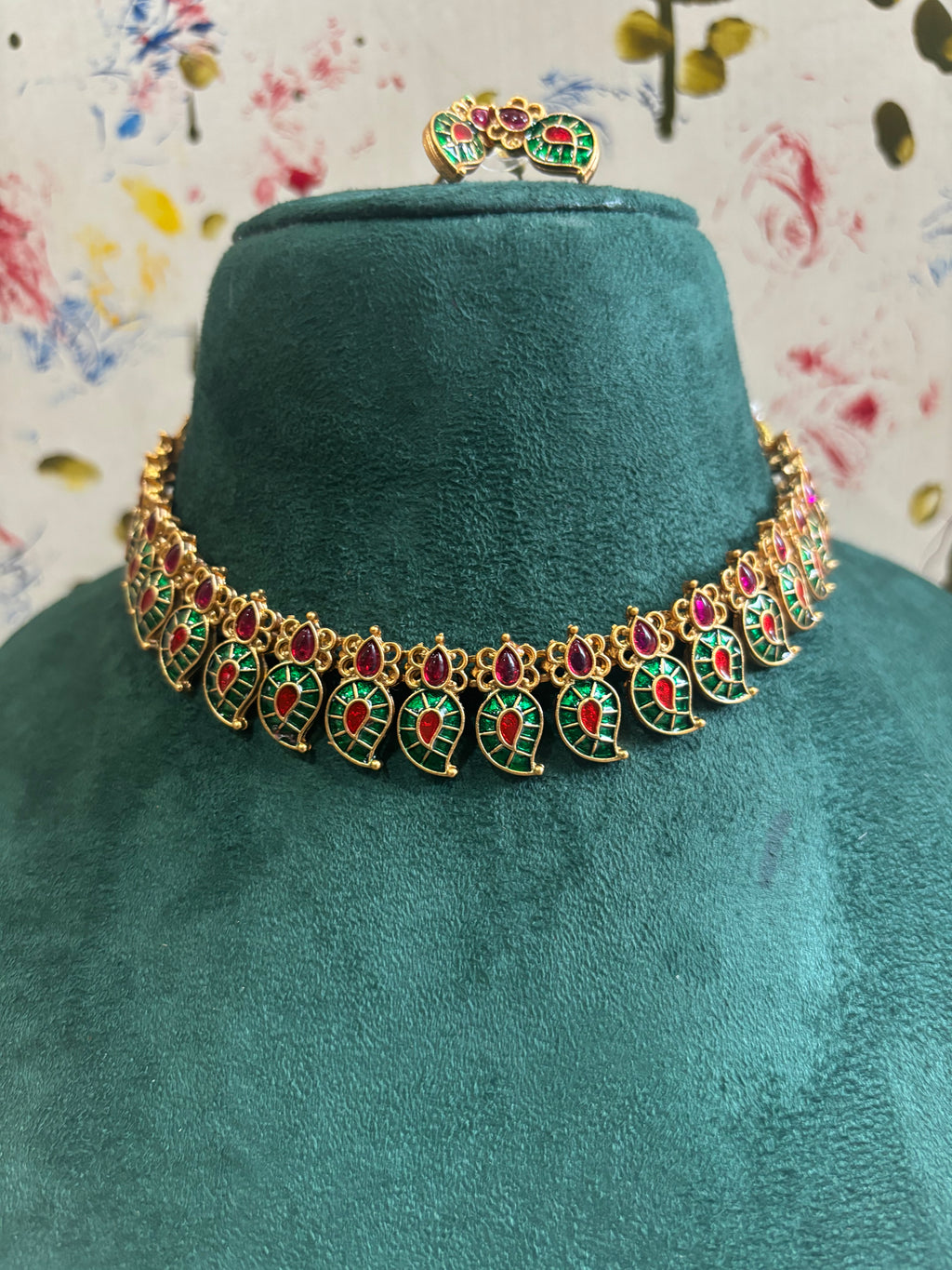 Kemp necklace
