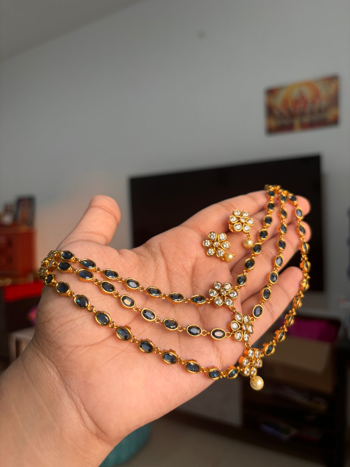 3 layer chains