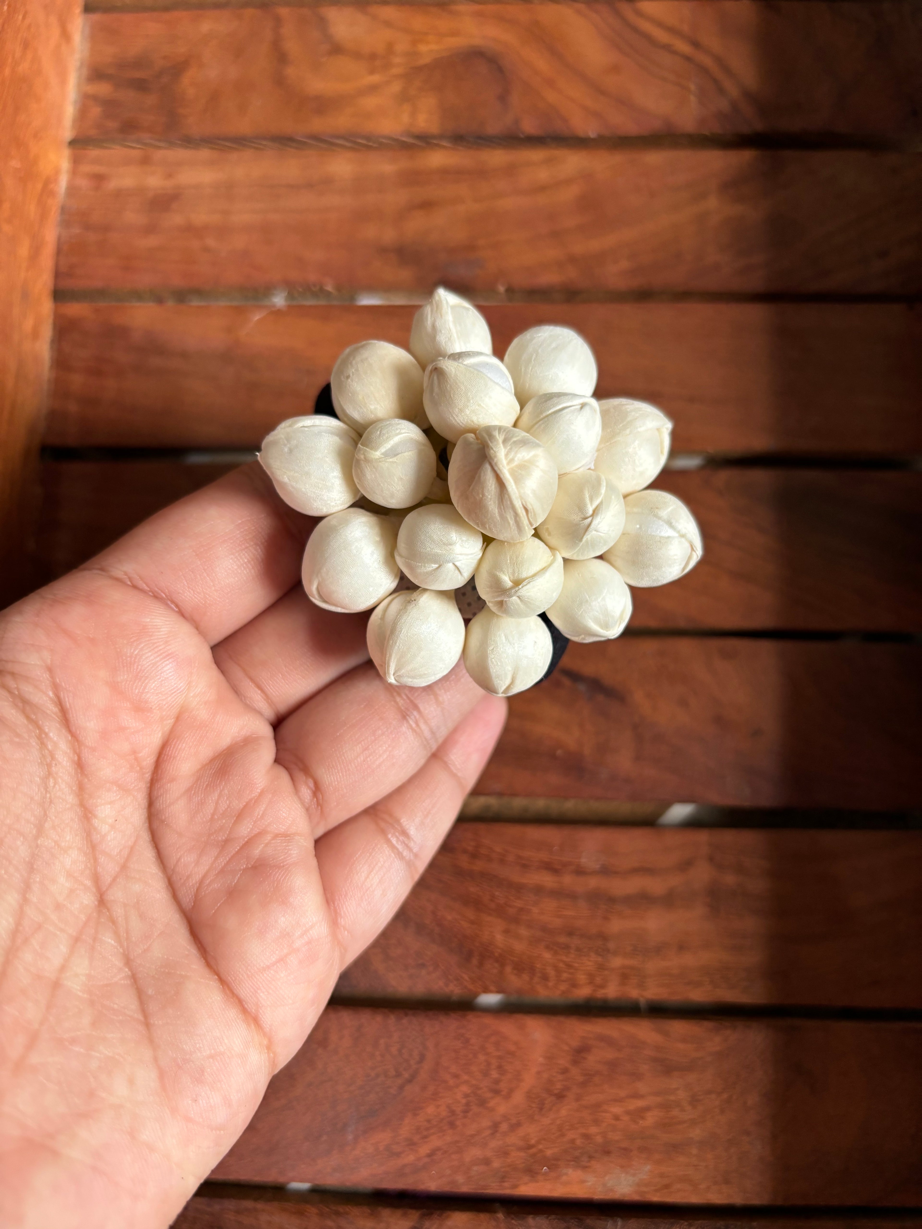Jasmine hairband
