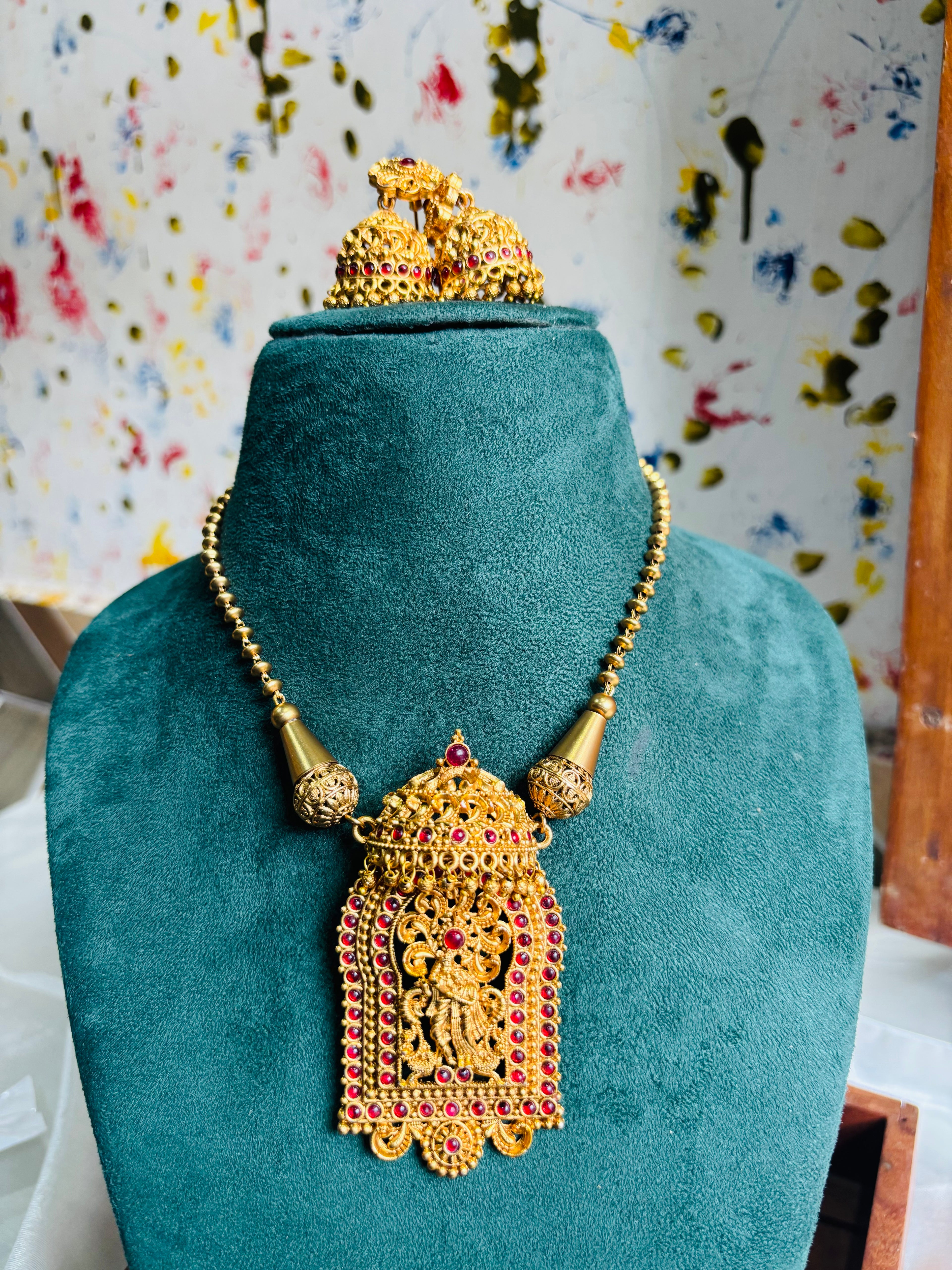 Temple Krishna set