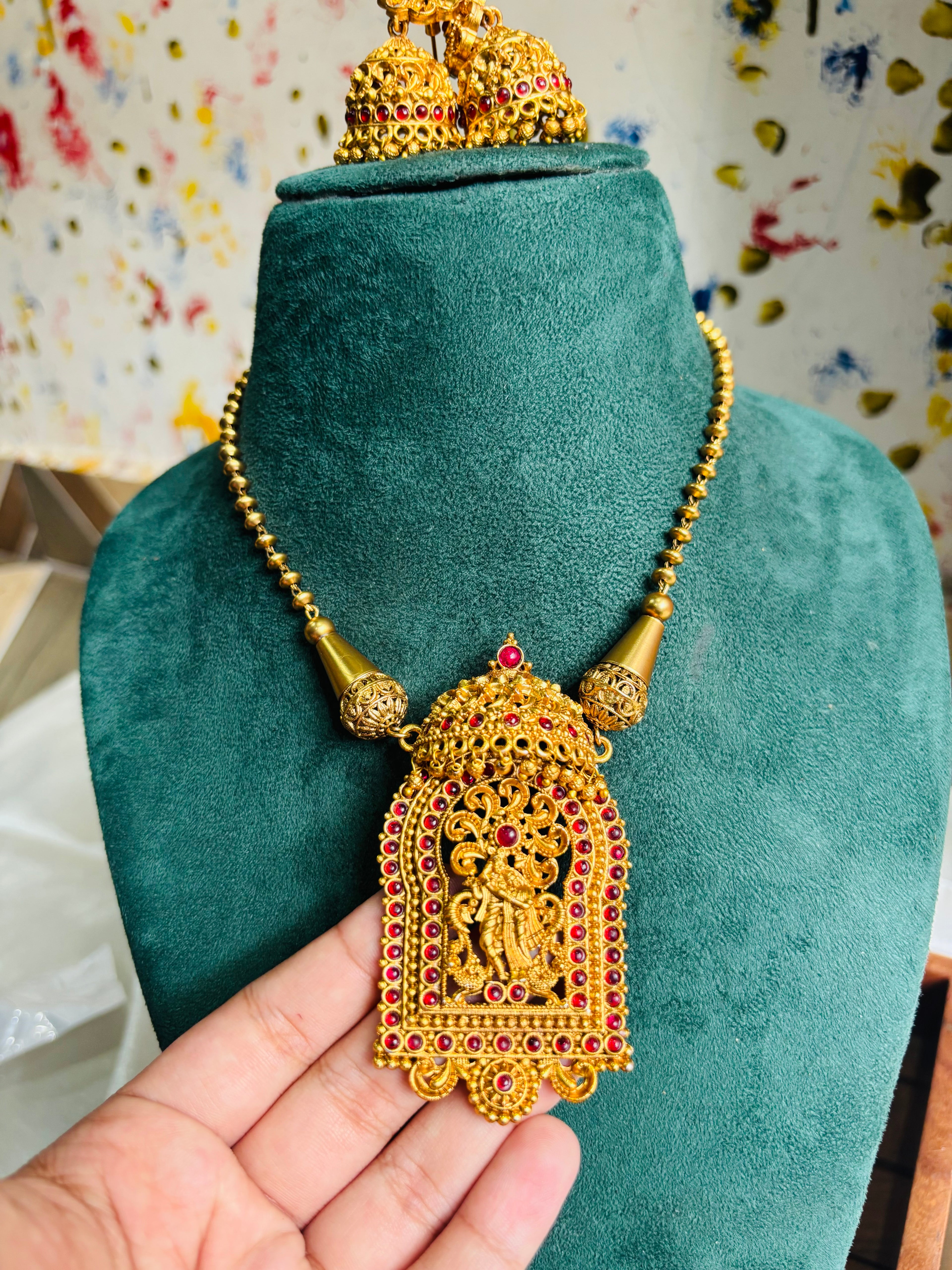 Temple Krishna set