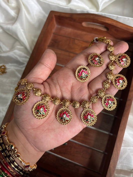 Lotus drops necklace