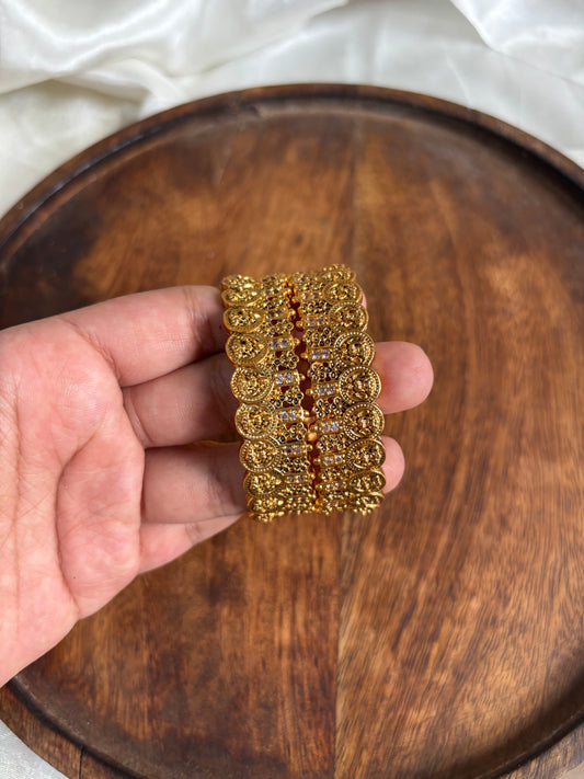 Coin stone antique bangles