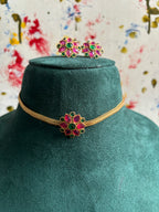 Flower choker