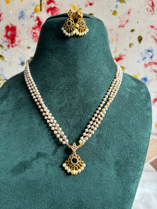 3 layer pearl chain