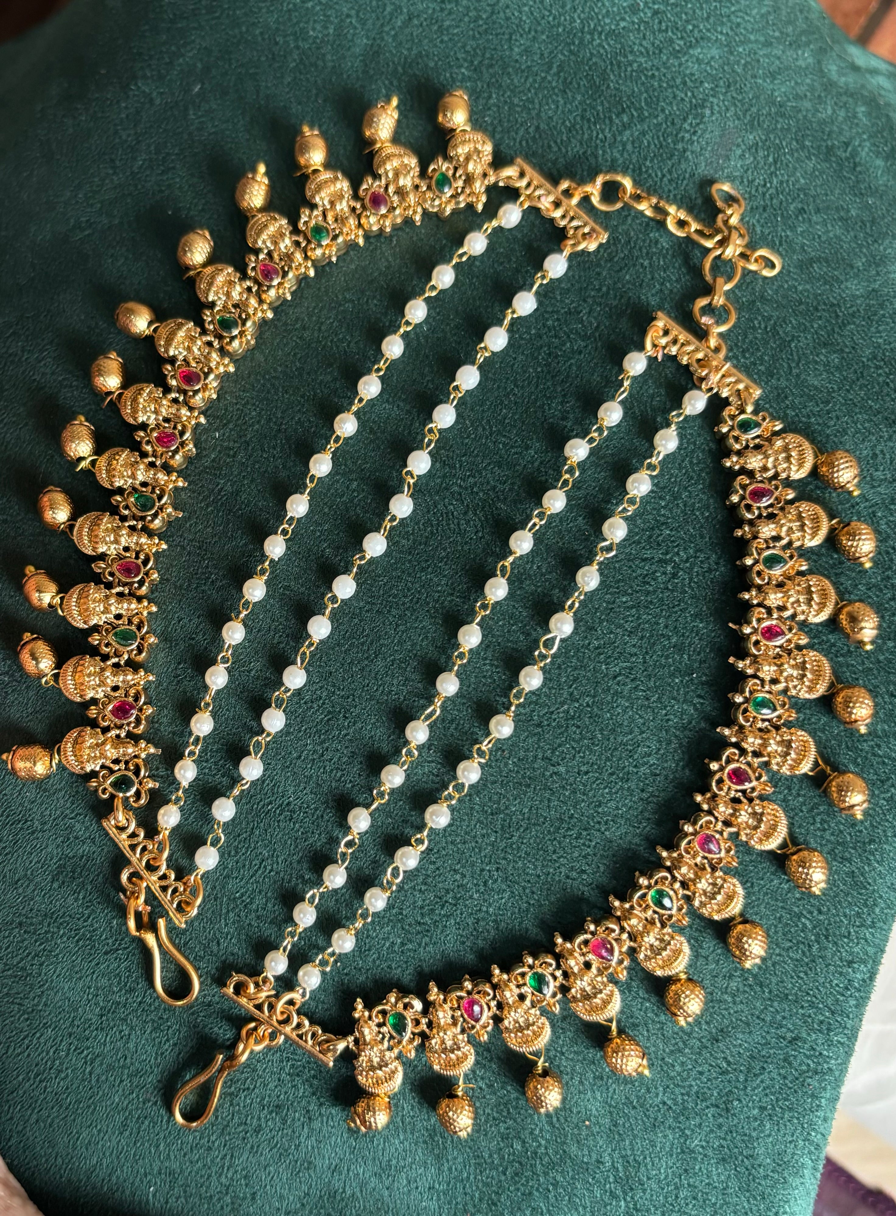 Ear chain