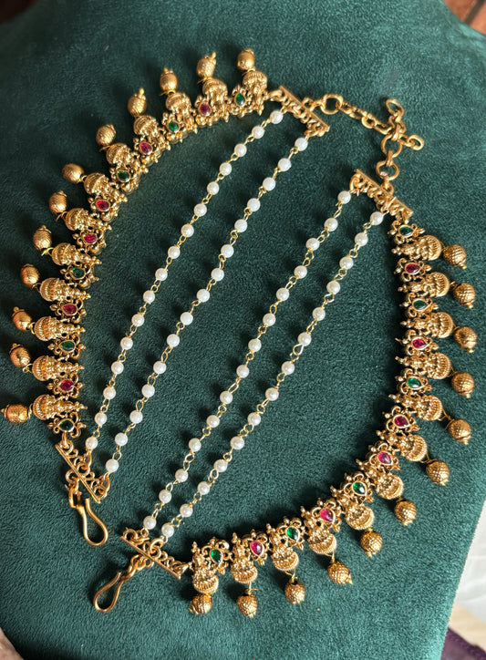 Ear chain
