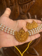 Choker-11