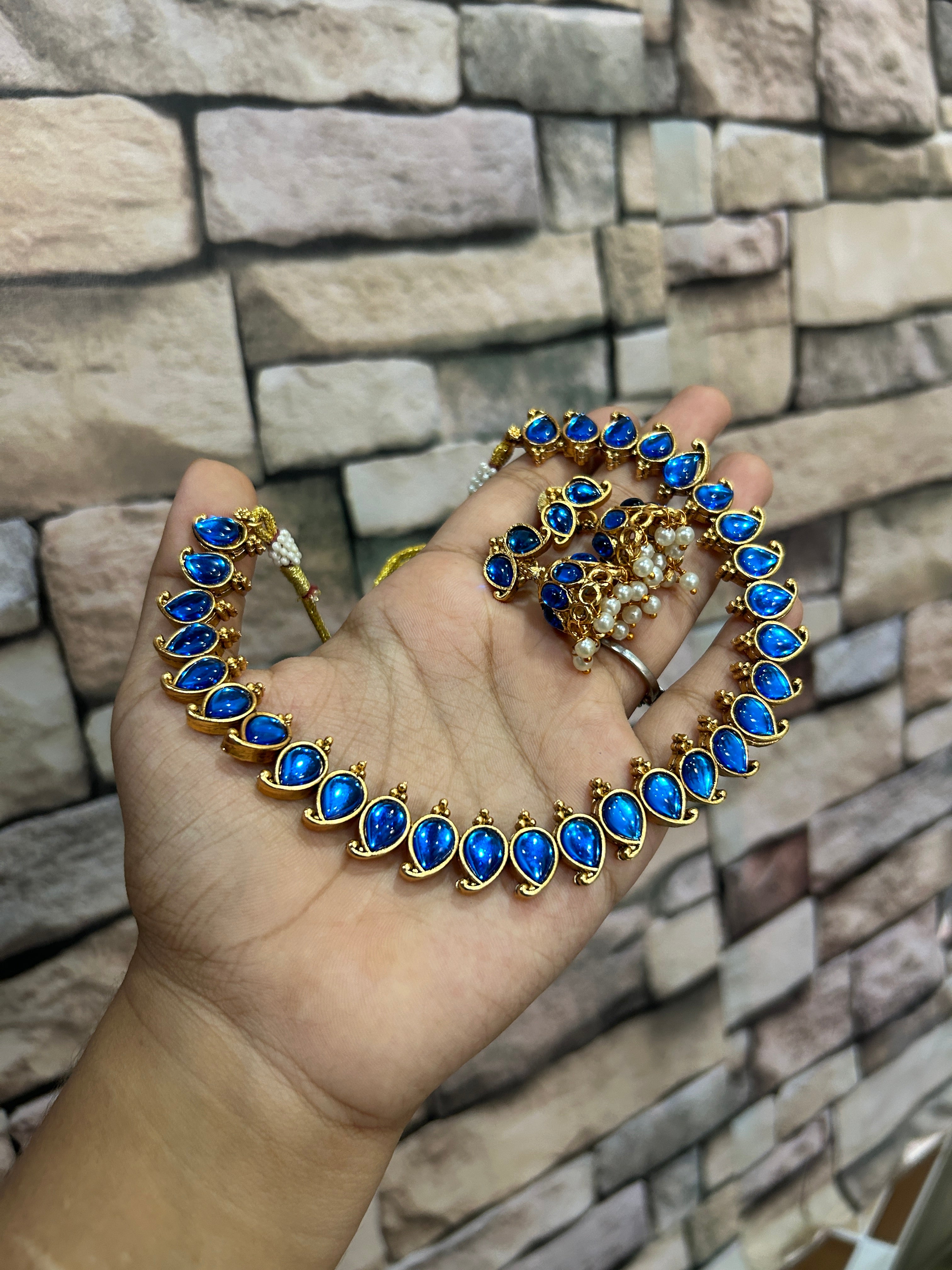 Mango necklace