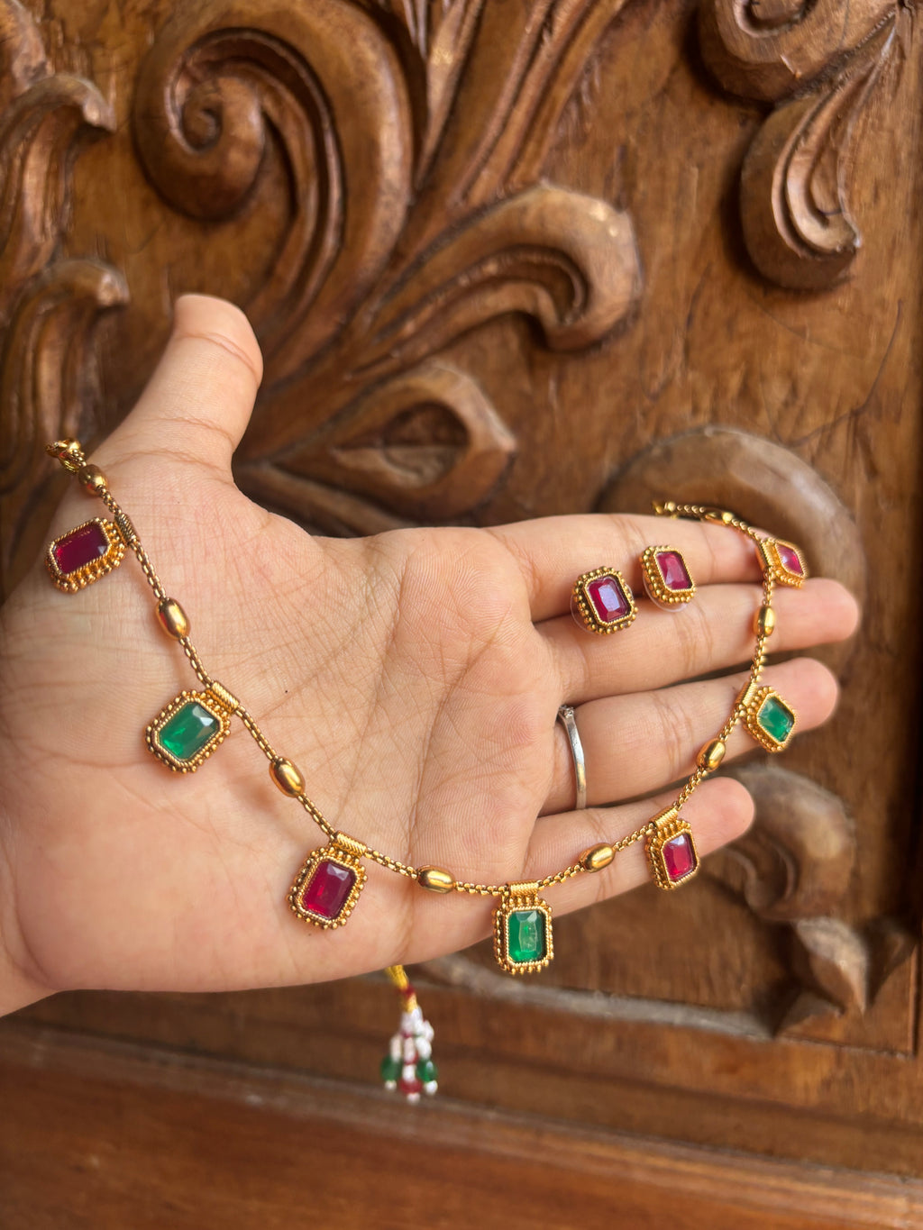 Mudra chokers