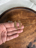 Ad cuffs