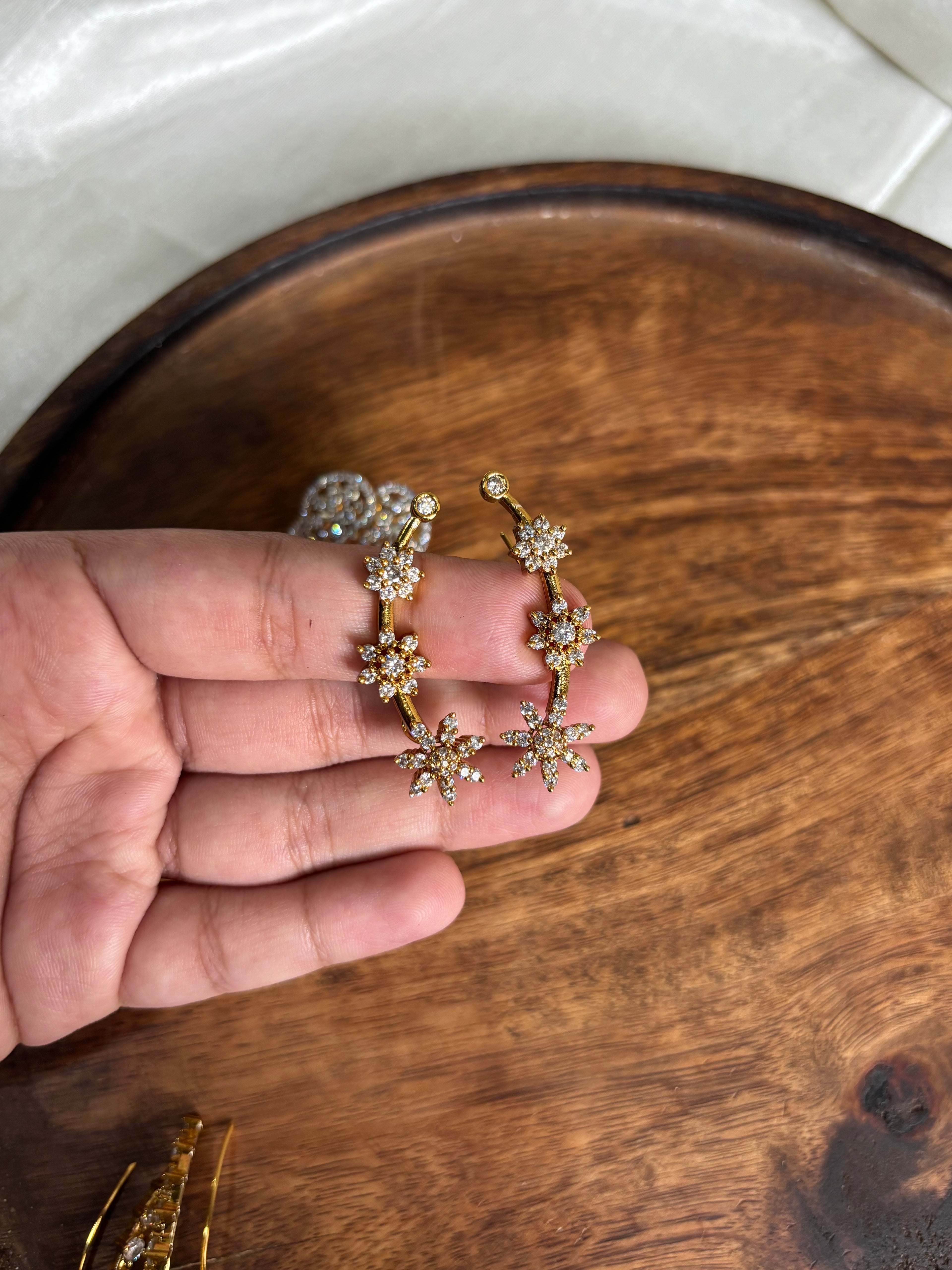 Ad cuffs