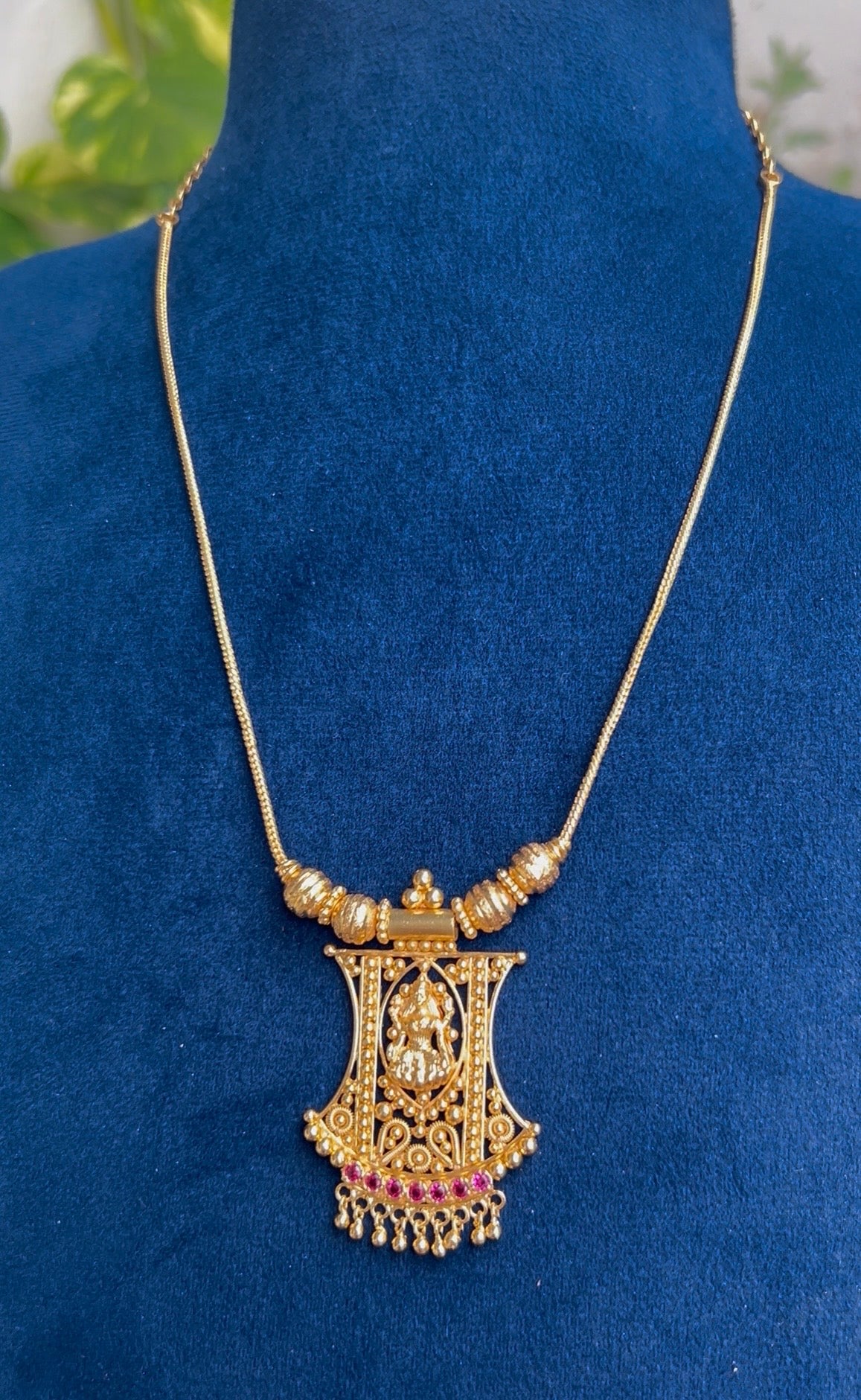 Lakshmi Katttam necklace
