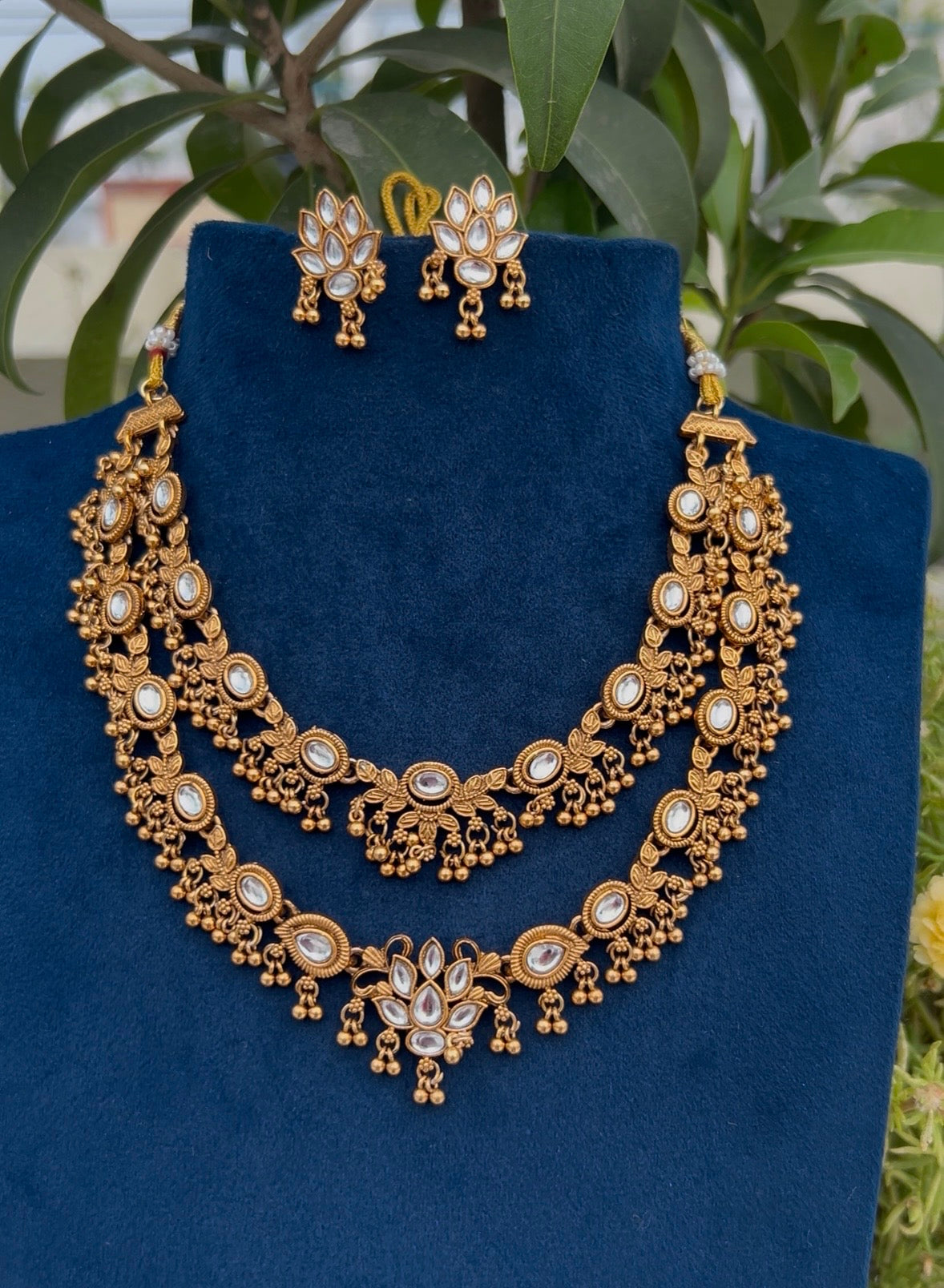 White stone layered necklace