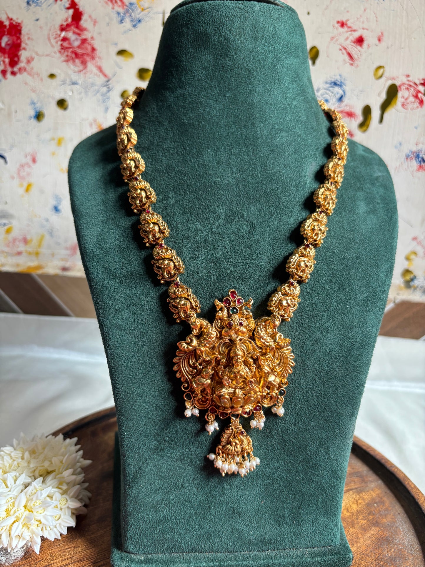 Lakshmi Nagas haaram