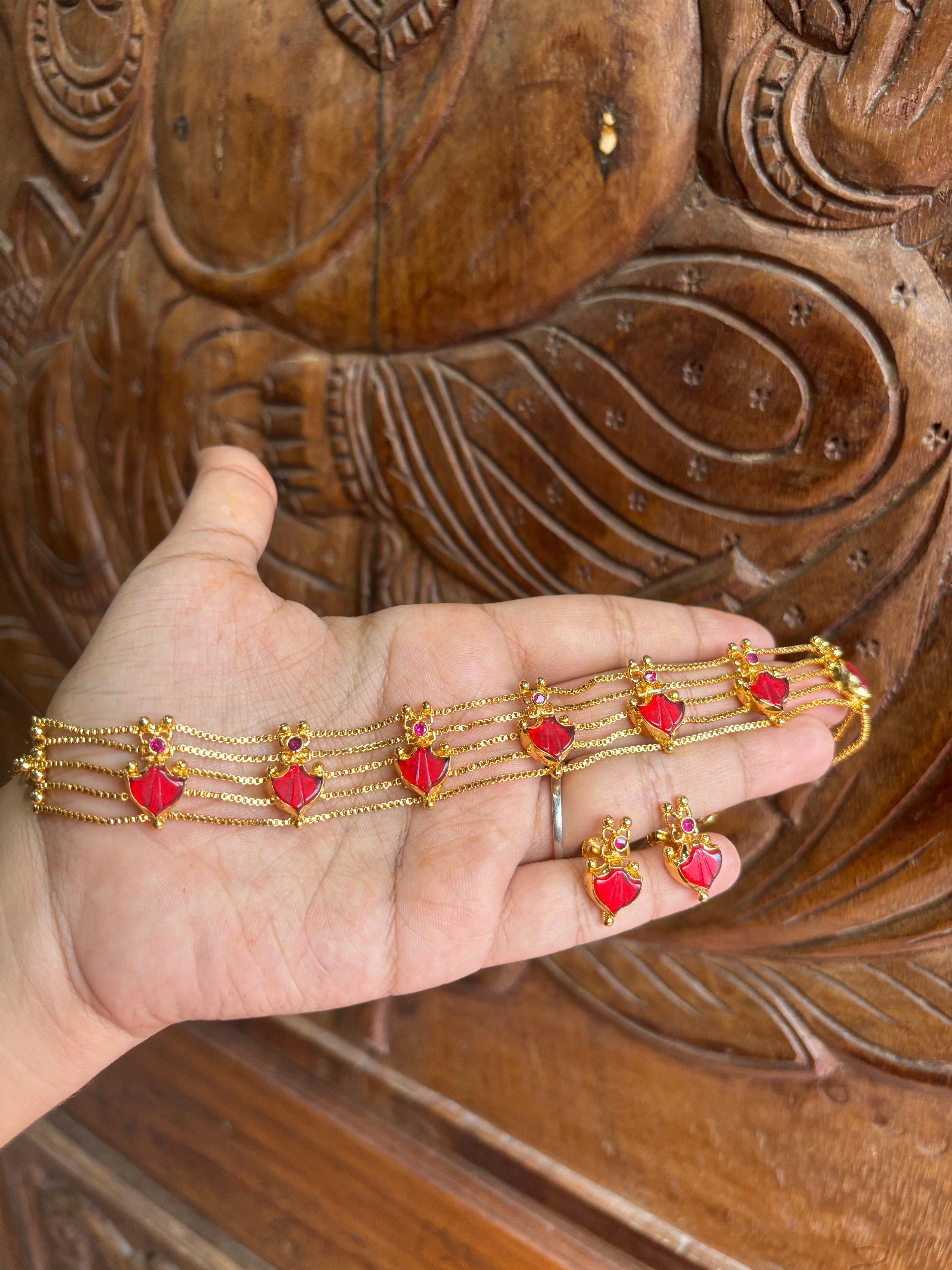 Palakka choker