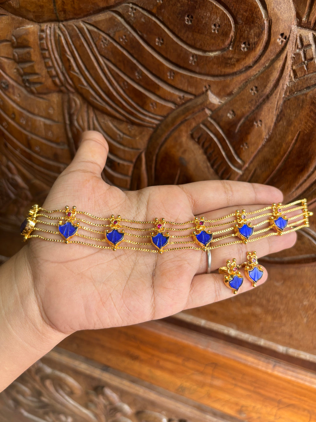 Palakka choker