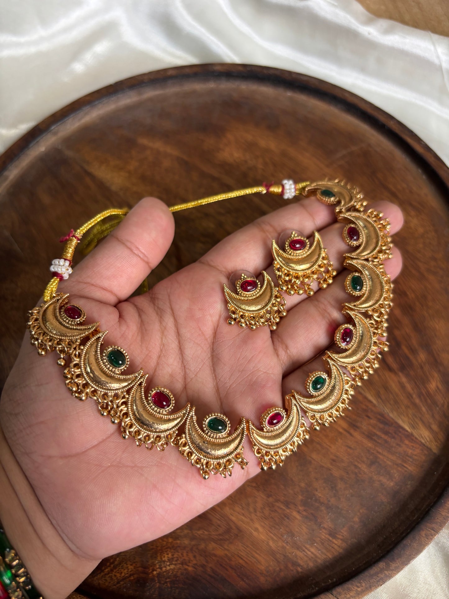 Chandhbali necklace