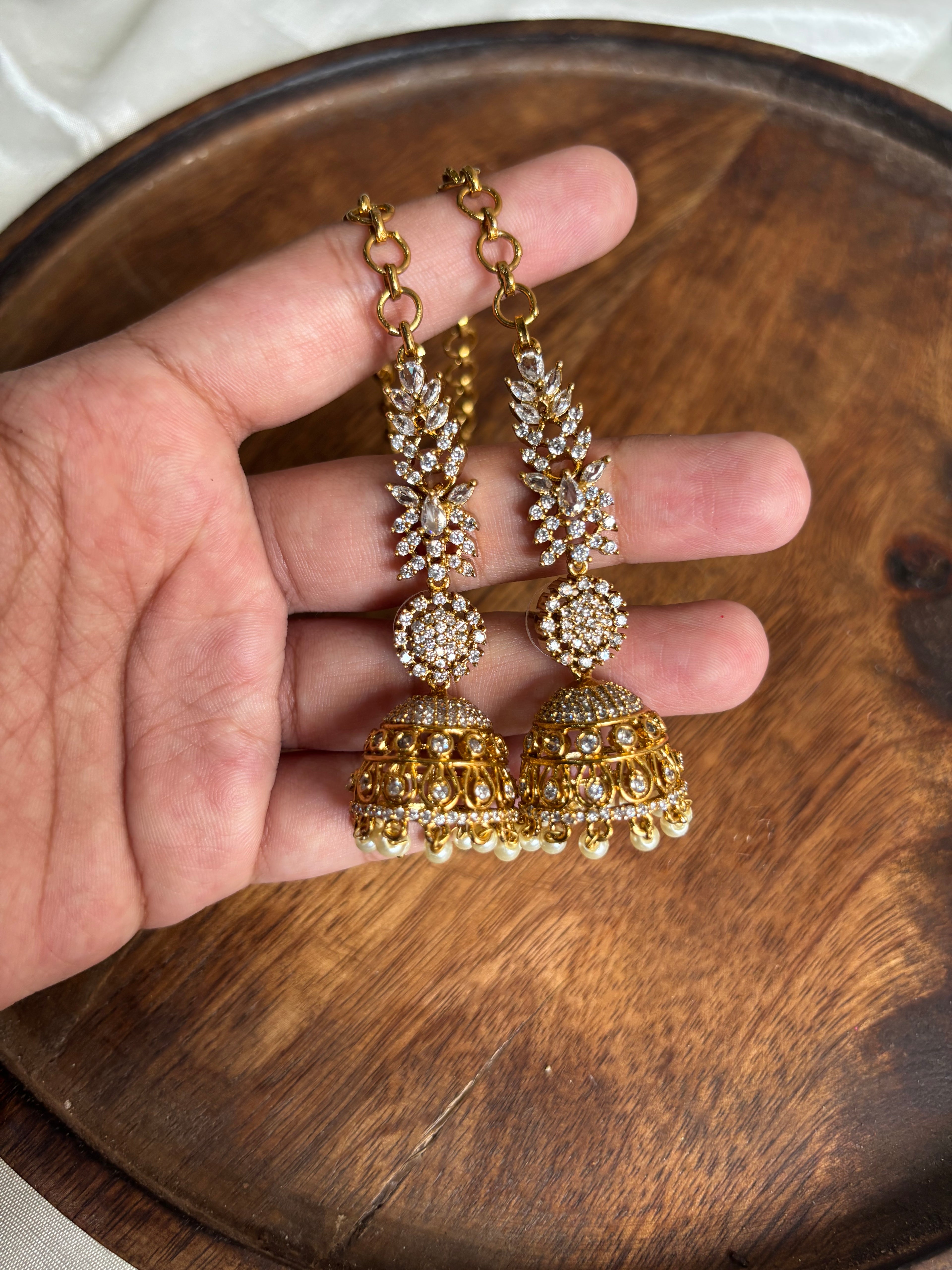 Jhumka with maatal