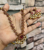 Elegant necklace