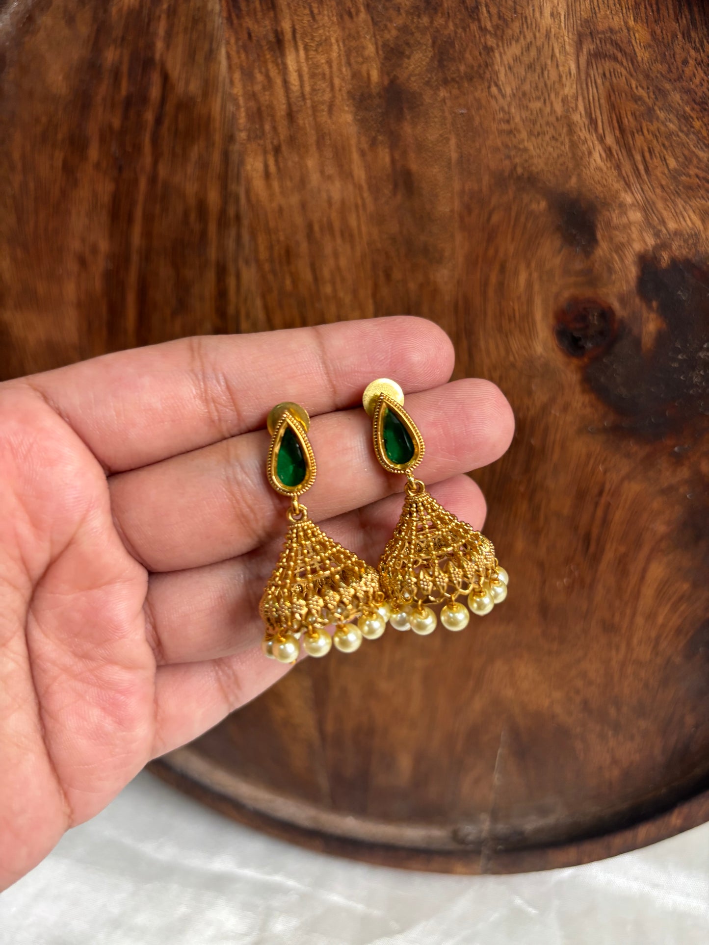 BFS-stone jhumka