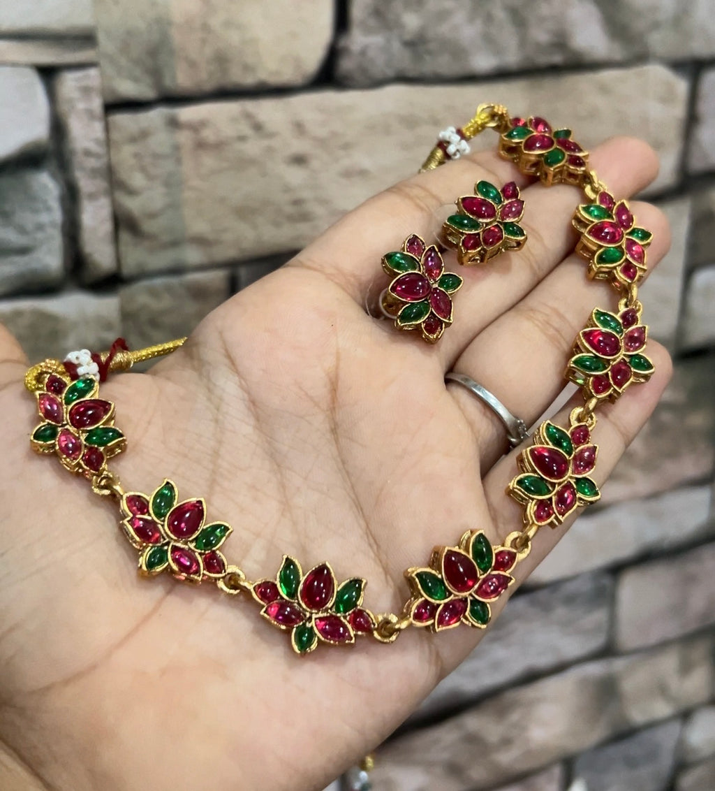 Lotus necklace cum choker