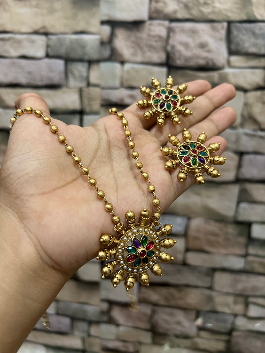 Multi stone necklace