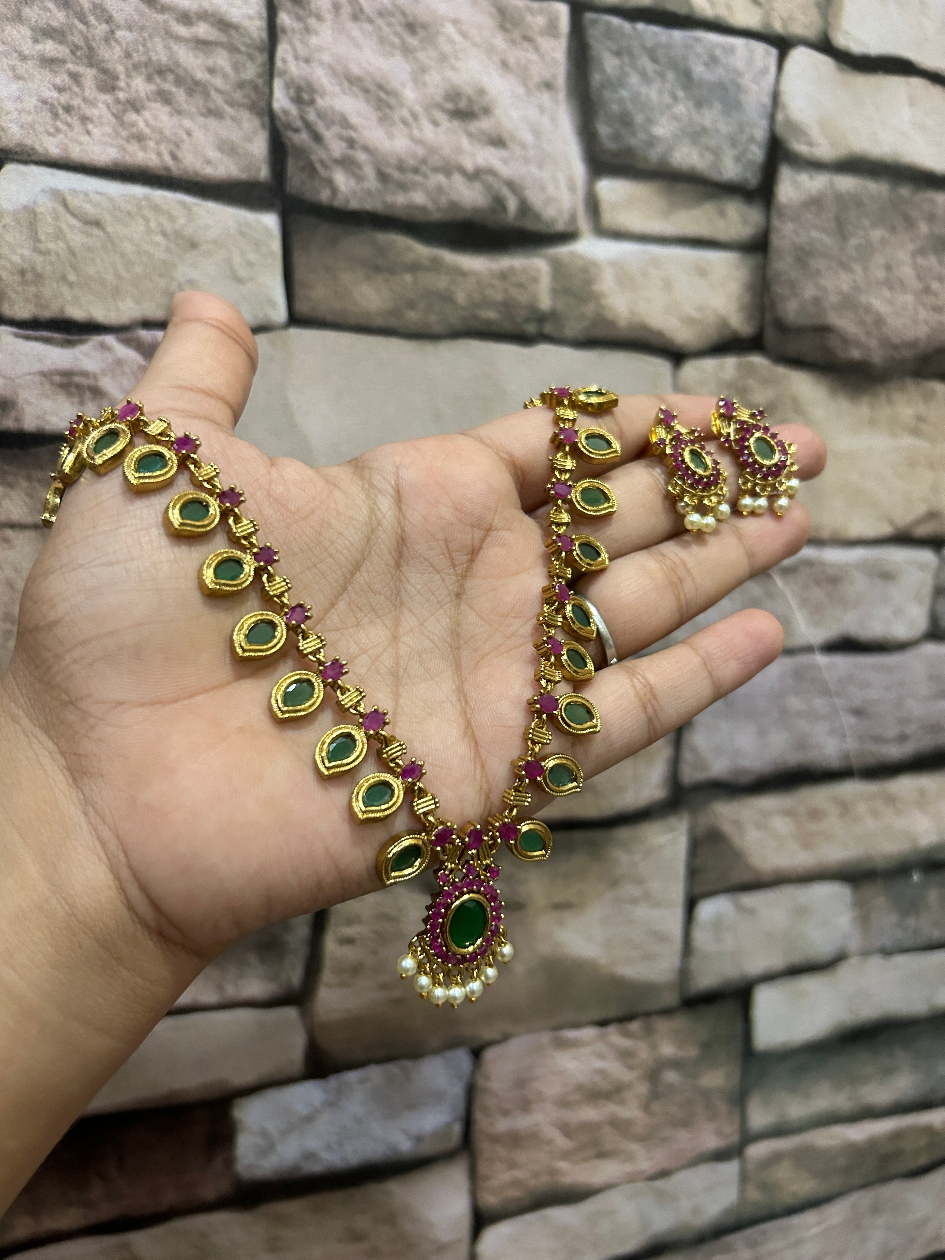 Palakka necklace