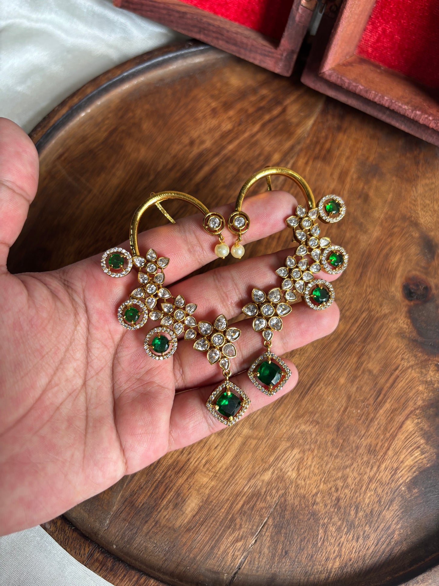 Zircon cuff earrings