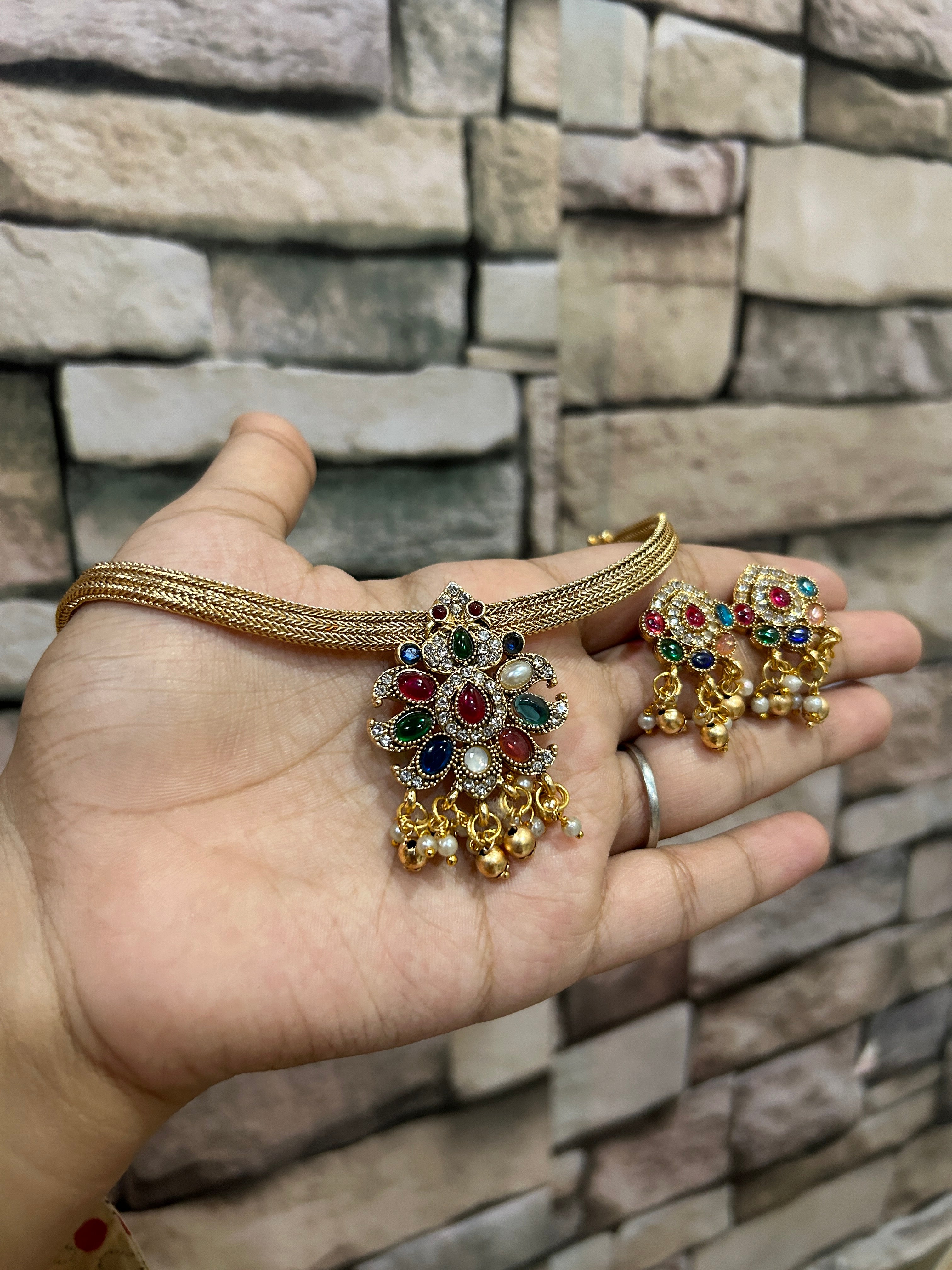 Stone adigai