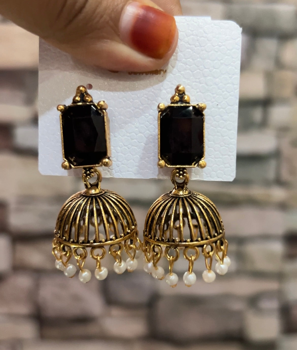 Stoned jhumka