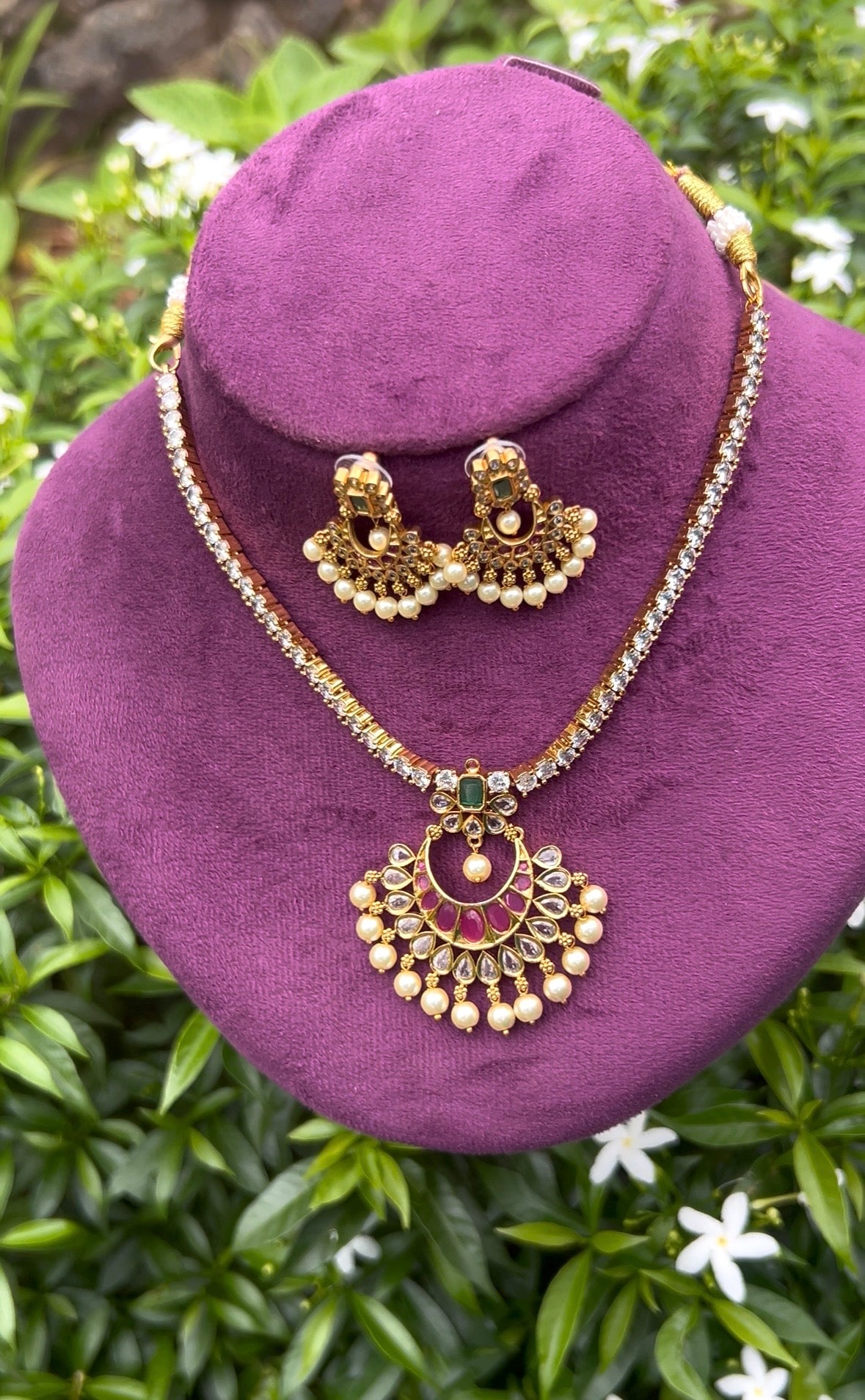Vintage adiyal