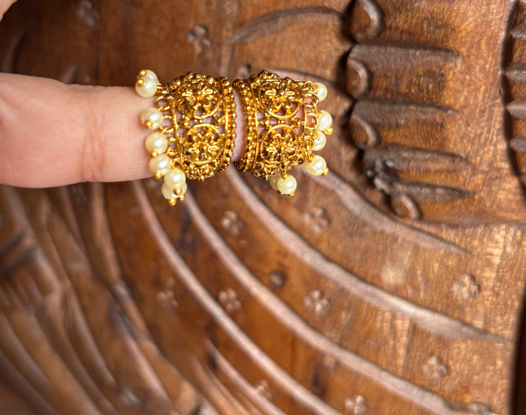 Bugadi earrings