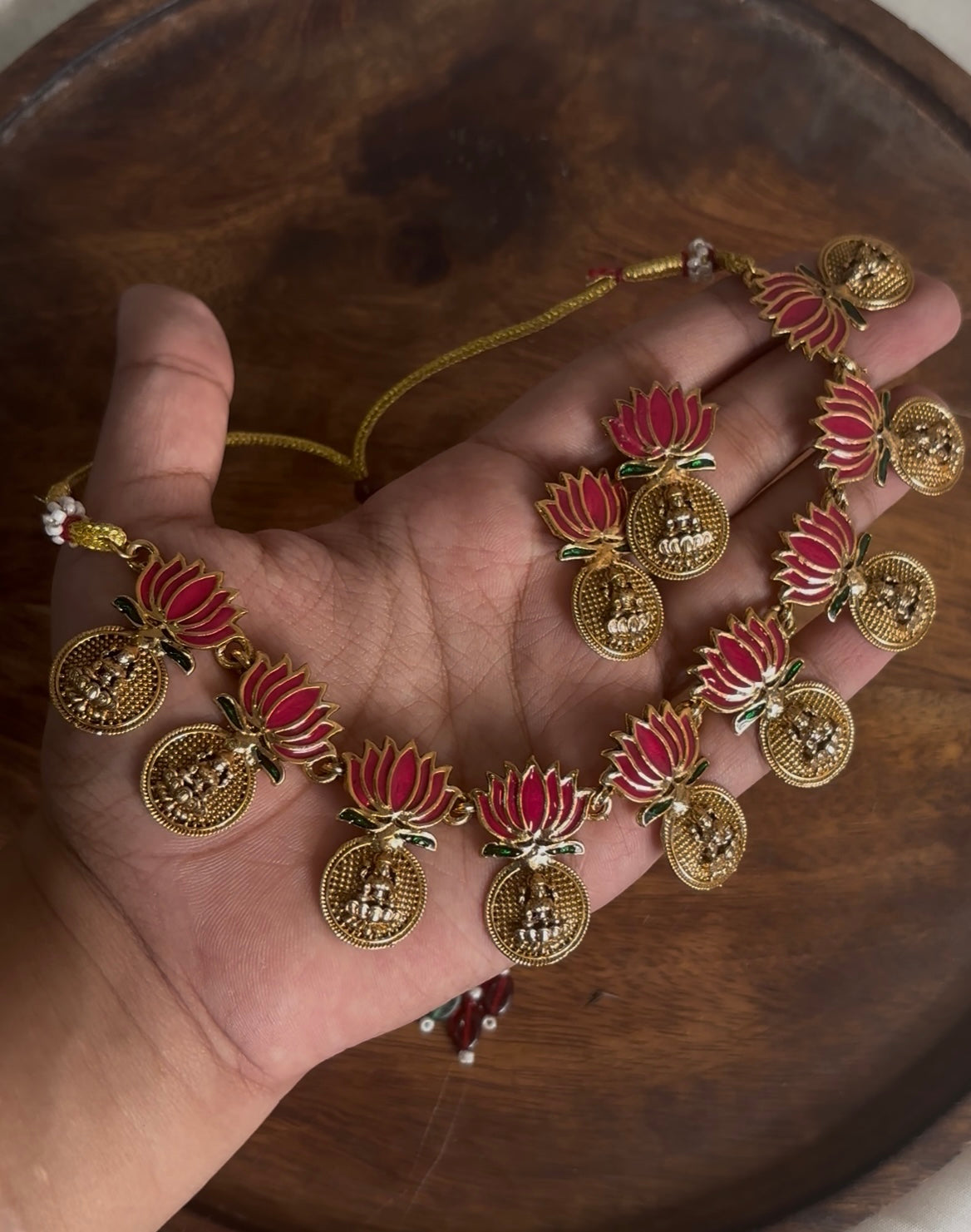 Lotus coin set