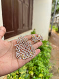 Kolam pendent